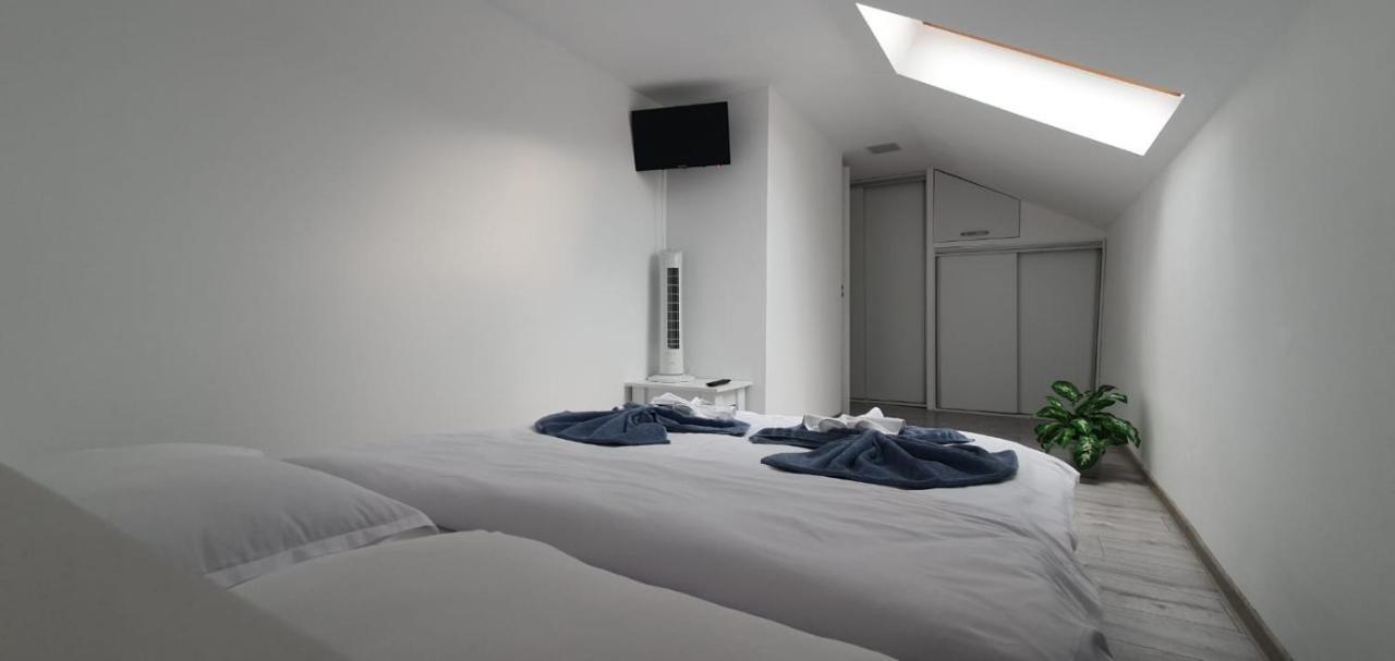 Apartament La Sika Orşova Exterior foto